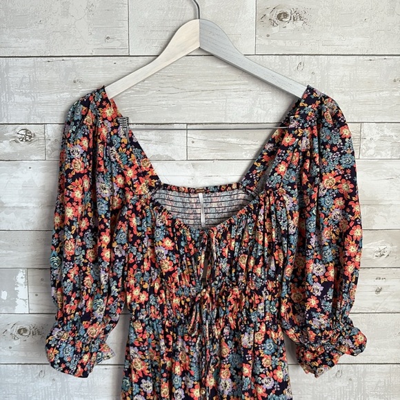 NWT FREE PEOPLE ‘Show Me Love’ Linen Blend Floral Romper Jumpsuit - Picture 11 of 14